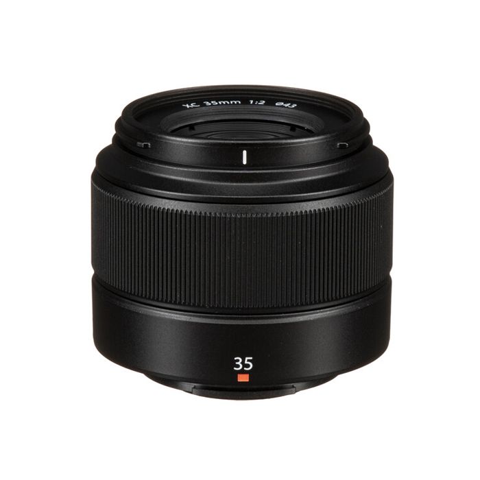 FujiFilm XC 35mm f/2 Lens